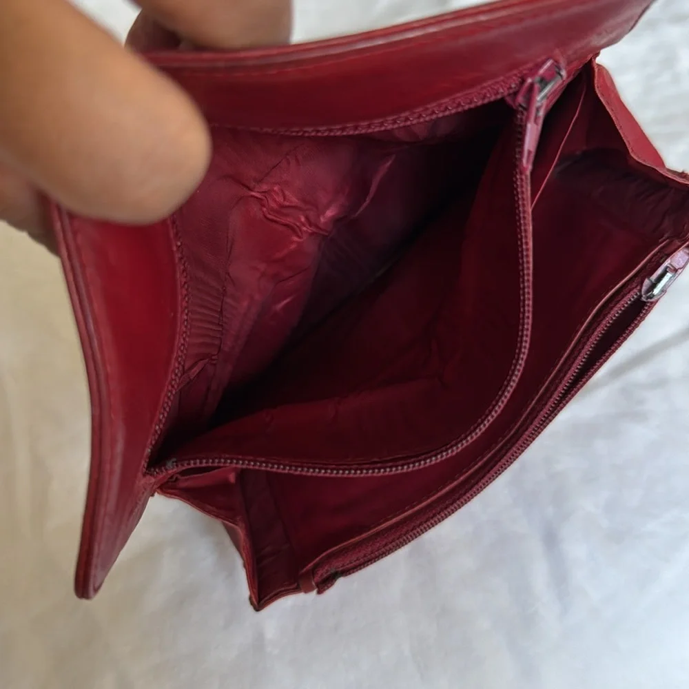 Chanel Red Caviar Leather Wallet Clutch Vintage - Picture 9 of 11